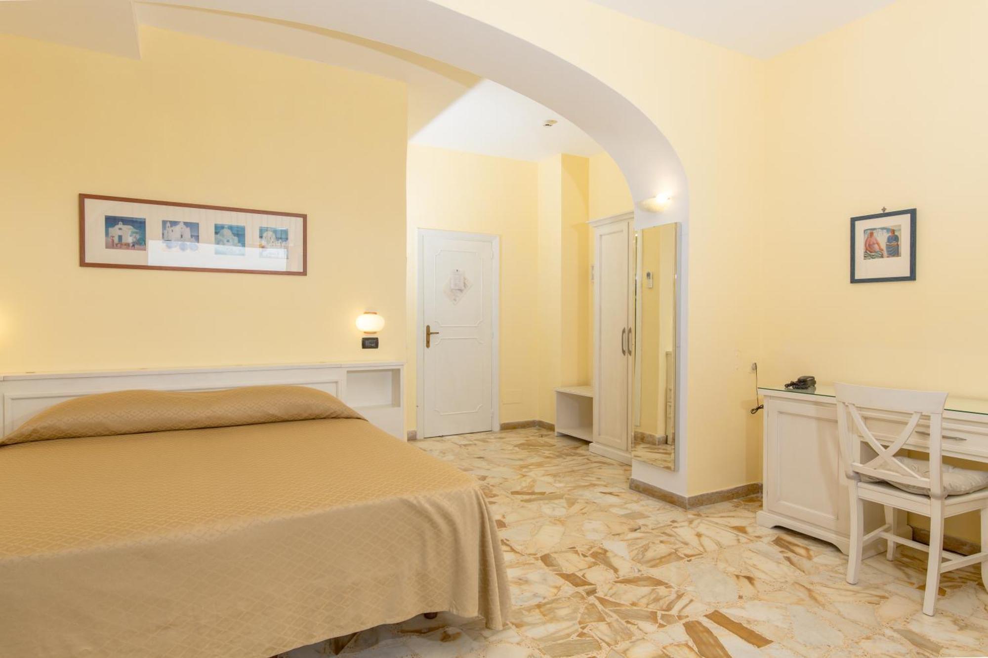 Hotel Ape Regina Casamicciola Terme Zewnętrze zdjęcie